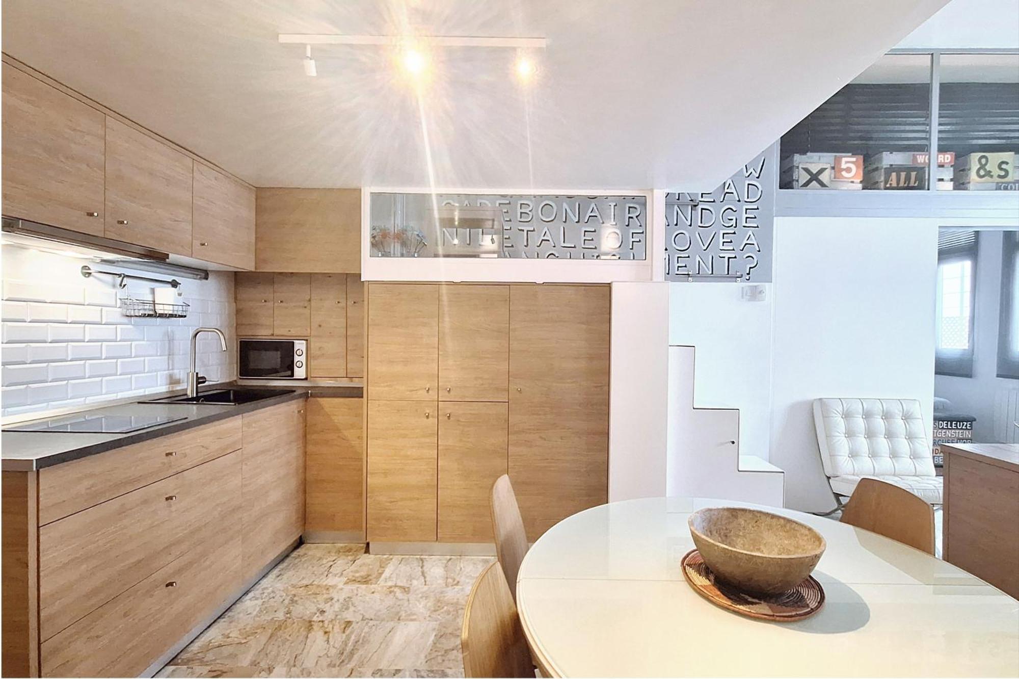 Modern Loft In The Heart Of